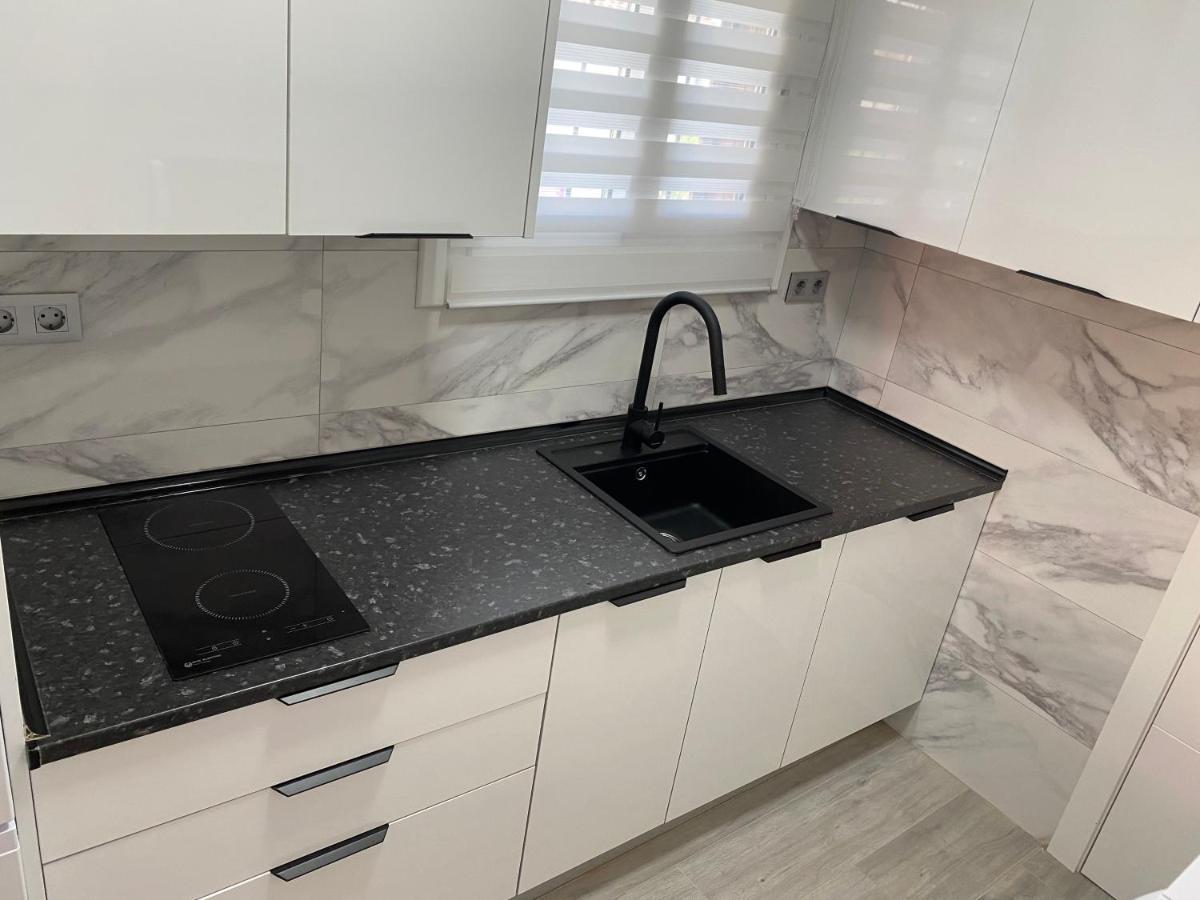 Apartamentos Calamari 1 & 2 살루 외부 사진